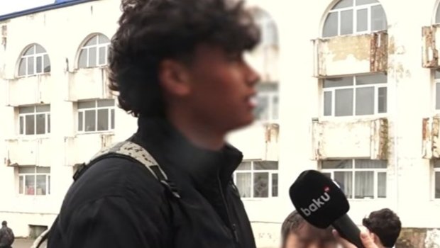 &ldquo;Zarafat xoşuna gəlməyib..." - Məktəbdəki insidentin DETALLARI - VİDEO