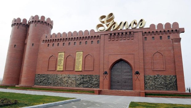 Gəncədə AİLƏ DRAMI &ndash; Ər arvadını baltaladı