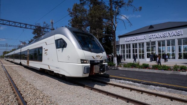 Kürdəmir Dəmiryol Stansiyasından hansı istiqamətlərə getmək mümkündür?