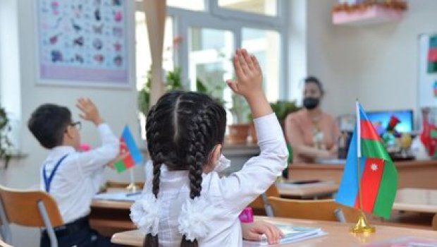 Bakıdakı məktəblərdə yaz tətilinin vaxtı DƏYİŞDİRİLDİ