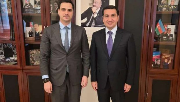Hikmət Hacıyev Elçin Qasımovla görüşdü &ndash; FOTO