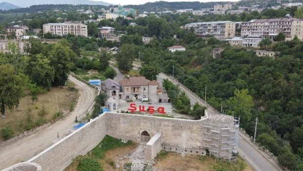 Şuşada bərpa olunan abidələrin SİYAHISI