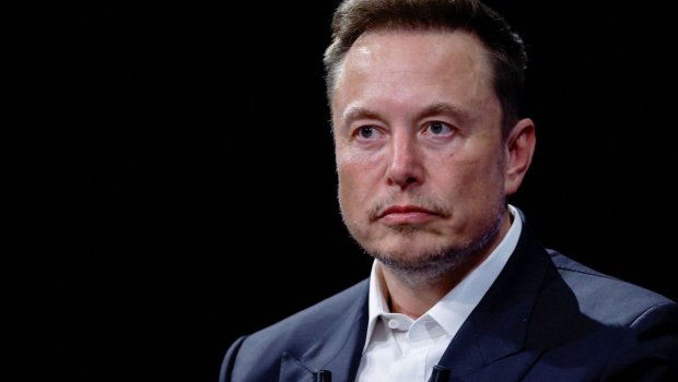 Mask Trampın iştirak etdiyi tədbirdə atışmaya reaksiya verdi - FOTO