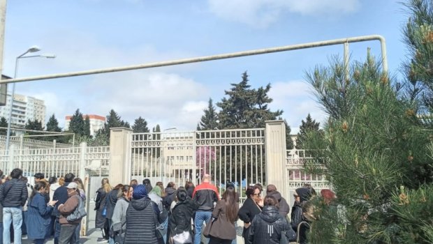 Bakıda 9-cu siniflərin buraxılış imtahanında İNSİDENT