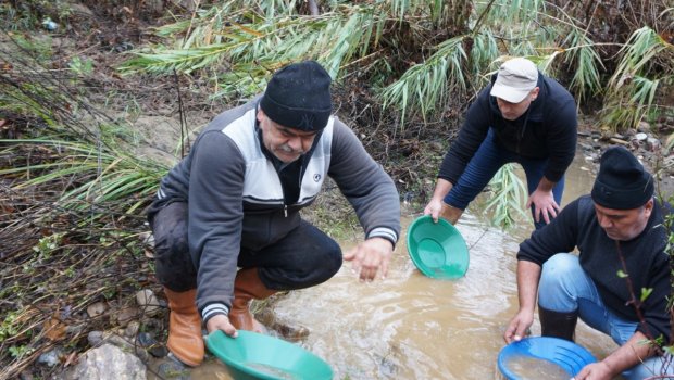 Yerdə tapılır: qramı 17 min manatdır &ndash; FOTO