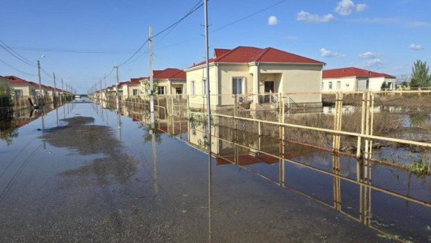 Yüzlərlə ailə köçürüləcək