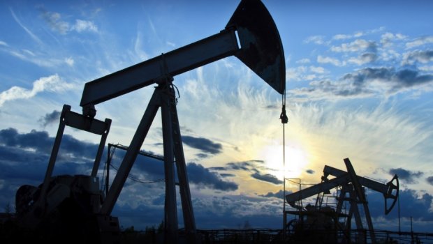 "Brent" neftinin qiyməti 107 dollara yaxınlaşdı