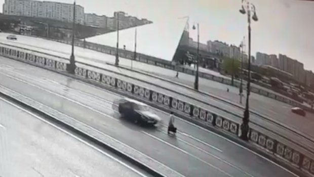 &ldquo;Koroğlu&rdquo;da piyadanın vurulduğu hadisənin ANBAAN VİDEOSU