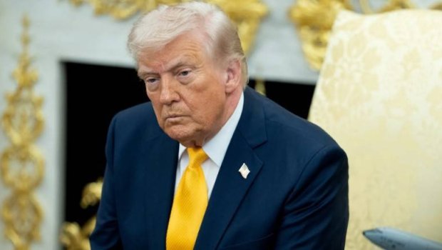 Tramp: &ldquo;İnternet insanları psixi cəhətdən xəstə edir&rdquo; &ndash; VİDEO