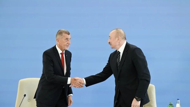 Andrey Babiş İlham Əliyevi Çexiyaya DƏVƏT ETDİ