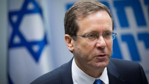 Hersoqun təyyarəsi Türkiyə səmasına keçə bilmədi