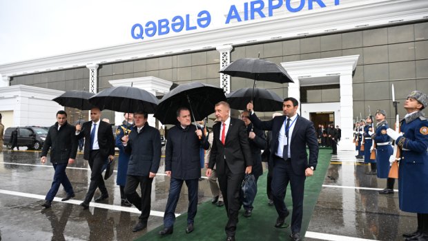 Çexiyanın Baş nazirinin Azərbaycana səfəri başa çatdı - FOTO