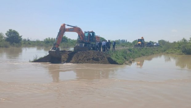 Beş rayonda çayların üzərində mühafizə bəndləri tikiləcək &ndash; SİYAHI