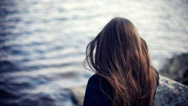 Tələbə qızın pul qarşılığında görüşdüyü kişinin doğma atası olduğu üzə çıxdı