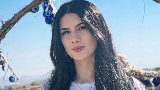 Şəhla müəllim işdən çıxıb? - Vəkilindən açıqlama