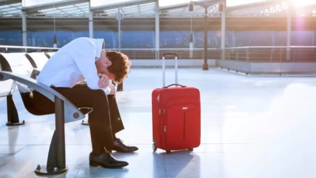 Bu şəxslərin ölkədən çıxışına QADAĞA qoyulacaq