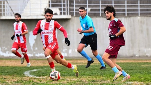 İkinci Liqa: Liderlərin oyununda heç-heçə