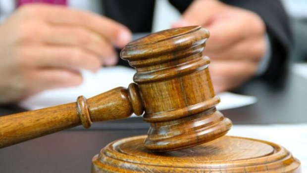 Müdafiə Nazirliyində 143 milyonu mənimsəyən rəis yenidən MƏHKƏMƏ QARŞISINDA