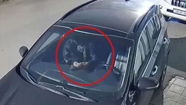 Avtomobillərdən oğurluq edən 2 nəfər saxlanıldı - VİDEO