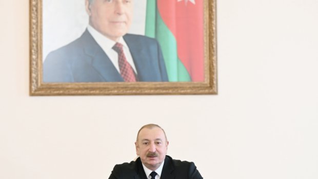 İlham Əliyev: &ldquo;Güləşimizin böyük ənənələrini yaşadırıq&rdquo;