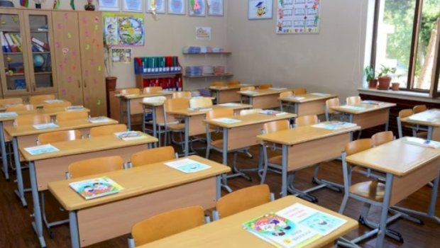 Şagirdlər arasında güc nümayişi &ndash; Məktəblər zəiflərin kabusuna çevrilir?