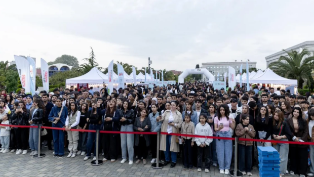 WUF13 Festivalının ictimai proqramına 9 mindən çox iştirakçı qatılıb - FOTOLAR