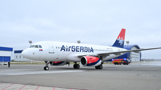 Belqrad&ndash;Bakı reysi Heydər Əliyev Beynəlxalq Aeroportunda belə qarşılandı - FOTO