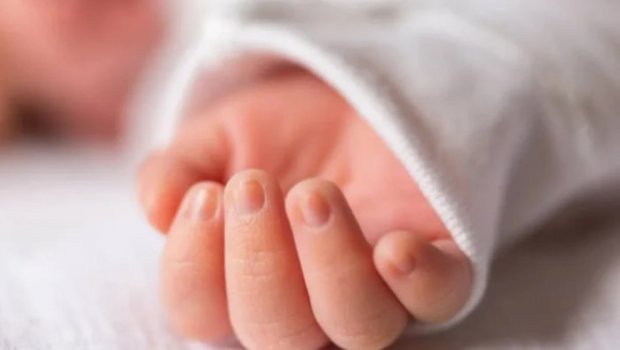 Bakıda 1 aylıq körpə xəstəxanada vəfat etdi