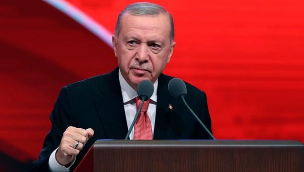 Ərdoğan Türkiyə konstitusiyasını dəyişməyə çağırdı