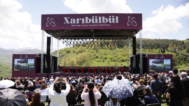 Şuşada "Xarıbülbül" Beynəlxalq Musiqi Festivalının möhtəşəm açılışı oldu - FOTOLAR