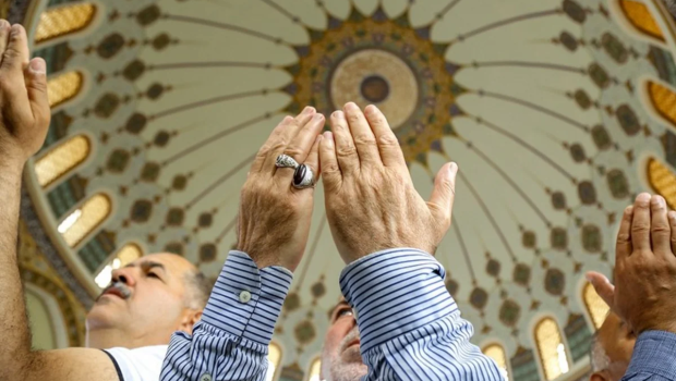 Qurban bayramı namazının VAXTI AÇIQLANDI