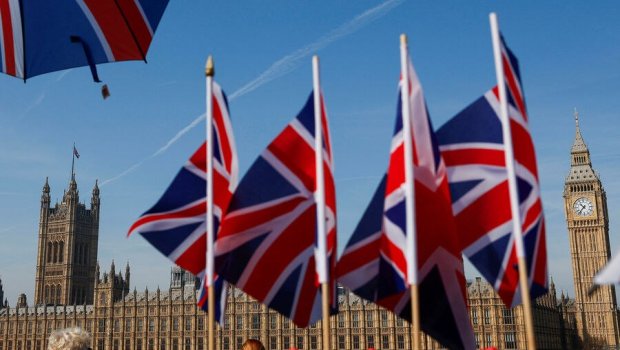 Londonda Starmer əleyhinə etiraz aksiyasında 11 nəfər saxlanılıb