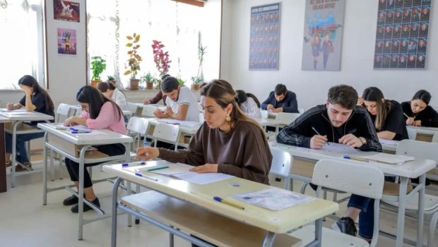 Magistraturalara qəbul imtahanı keçirildi