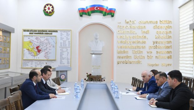 Dövlət Komitəsində AzQAC və IFRC Azərbaycan nümayəndəliyinin əməkdaşları ilə görüş keçirilib &ndash; FOTO