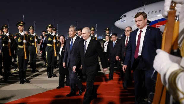 Putin Çinə iki günlük səfər edib