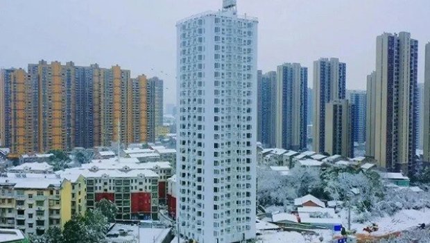 26 mərtəbəli binanı 5 günə inşa etdilər