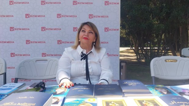 Natella Nurun &ldquo;Xan qızı Natəvan&rdquo; kitabı festivalda təqdim olundu - FOTO