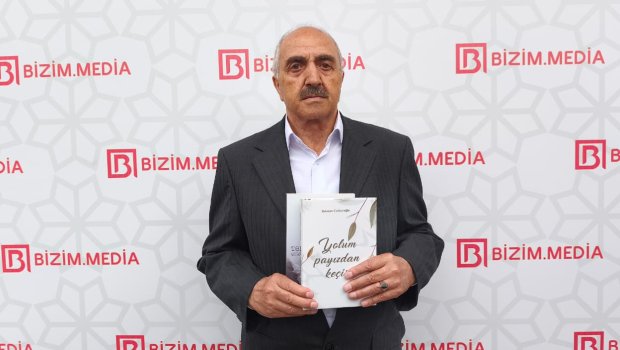 Bəhmən Cabbaroğlu kitablarını festival iştirakçılarına hədiyyə etdi