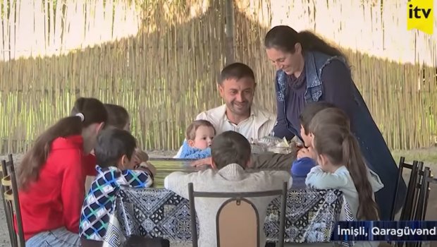 İmişlidə bu ailəyə ümumilikdə 2259 manat sosial ödəniş edilir &ndash; VİDEO
