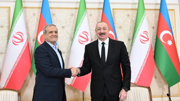 Prezident İlham Əliyev Pezeşkianla DANIŞDI