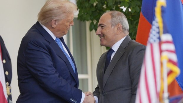 Tramp seçkilərdə Paşinyanı dəstəklədiyini açıqladı - FOTO