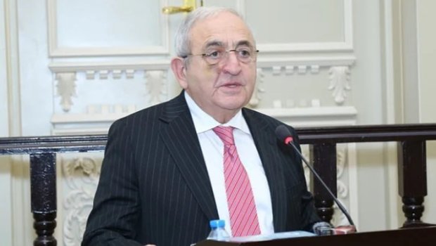 Prezidentin 3 gün ərzində 2 dəfə təltif etdiyi şəxs kimdir?