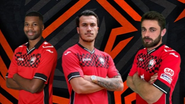 &ldquo;Qəbələ&rdquo; üç futbolçusu ilə YOLLARINI AYIRDI