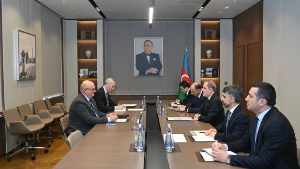 Ceyhun Bayramov Böyük Britaniyanın yeni səfirini qəbul etdi - FOTO