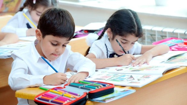 300 mindən çox şagird monitorinq ediləcək - FOTO