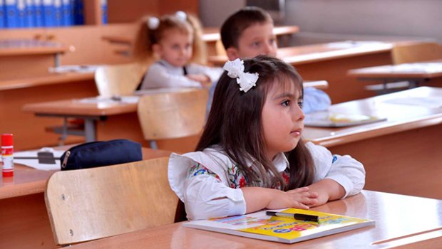 Tədrisi digər dillərdə aparılan məktəblərə qəbul dayandırılıb? &ndash; RƏSMİ AÇIQLAMA
