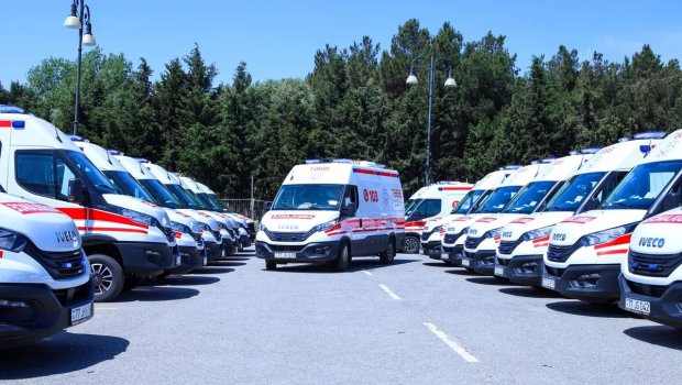 Regionlara 25 yeni ambulans və reanimobil verildi - FOTO