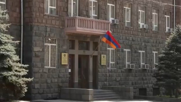 Ermənistanın Anti-Korrupsiya Komitəsindən açıqlama: Seçkidə rüşvət verən şəxslər saxlanıldı - VİDEO