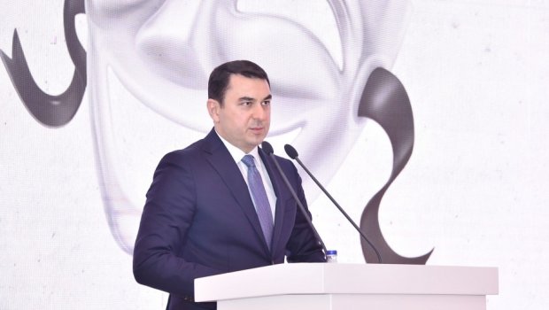 Kitabxanaların bağlanması iddialarına nazirdən CAVAB