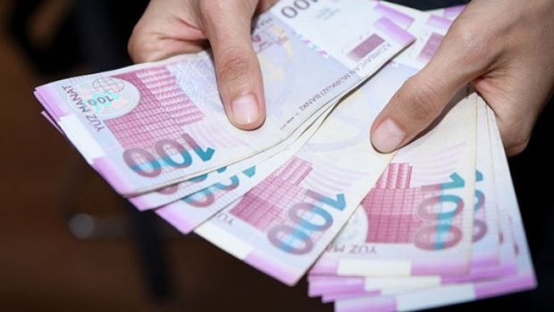 Əhalinin gəlirləri 10%-dən çox artıb